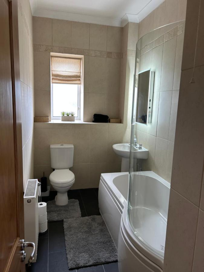 1L Albert Place Maddiston Road Brightons Falkirk Fk2 0Jx Polmont Luaran gambar