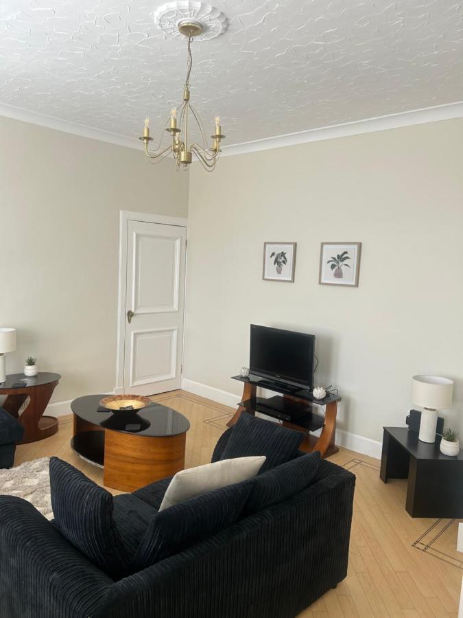 1L Albert Place Maddiston Road Brightons Falkirk Fk2 0Jx Polmont Luaran gambar